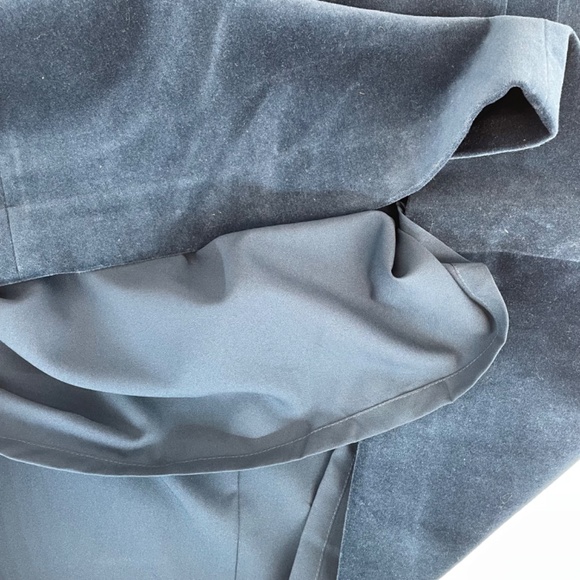 Ann Taylor Straight Skirt Velvet Blue Women’s Size 2 NEW with tag - Picture 2 of 13